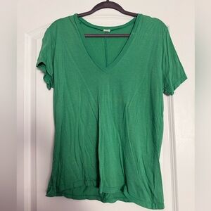 Monrow Vibrant Green V-Neck Tee